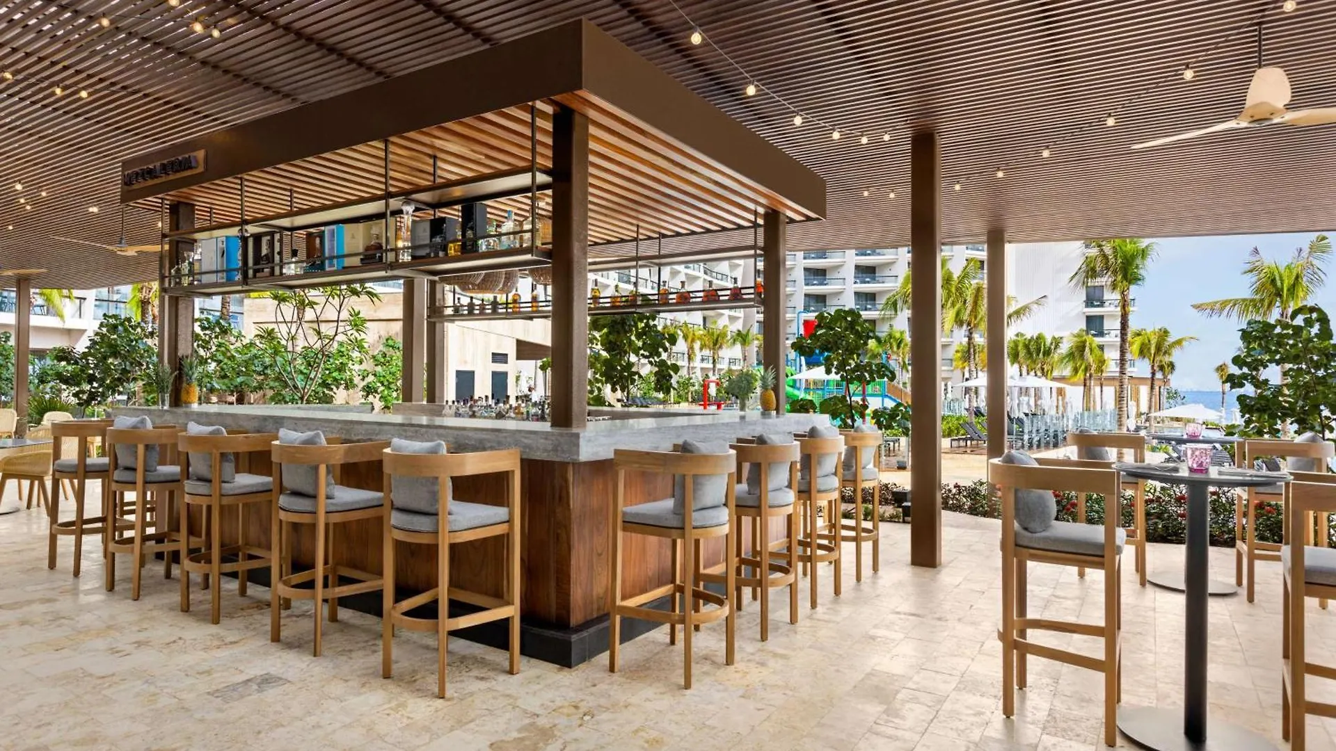 Hilton Cancun, An All-Inclusive Resort Puerto Morelos 5*,