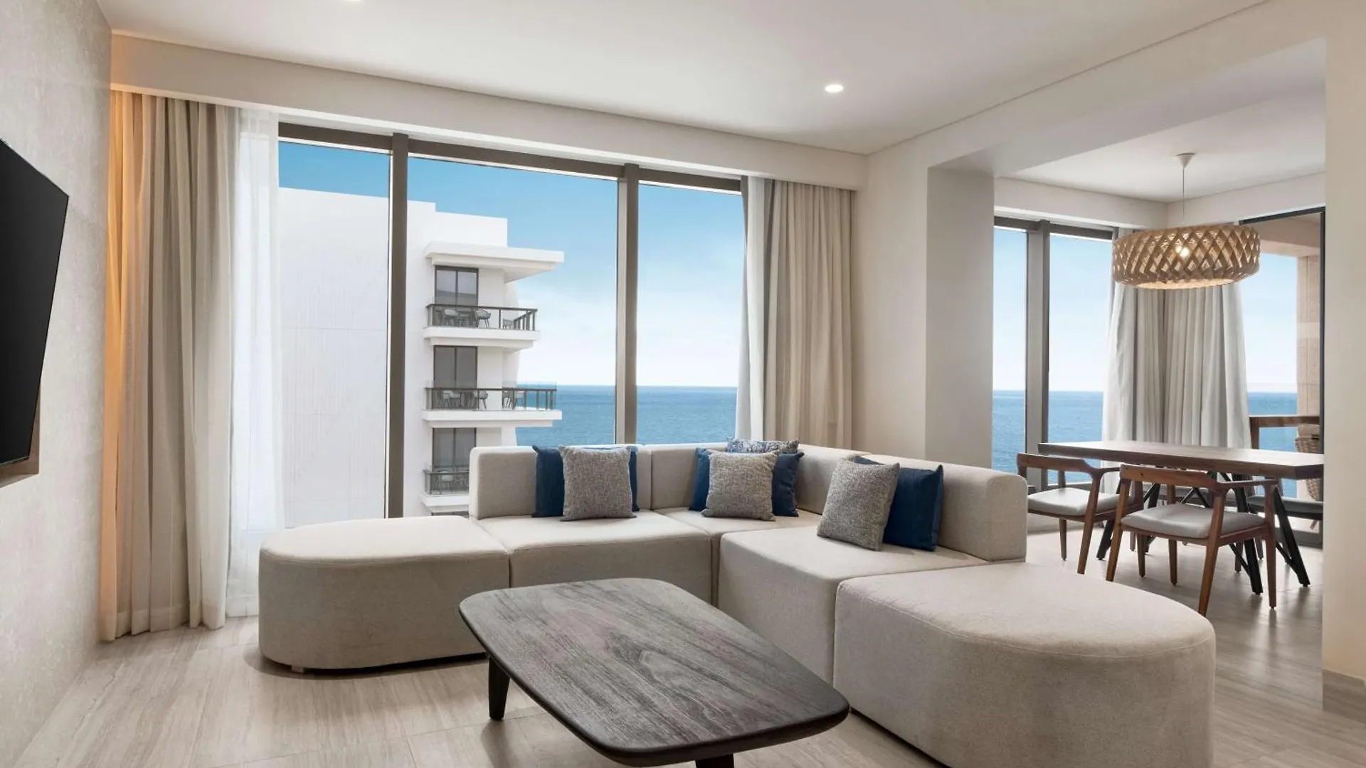 Hilton Cancun, An All-Inclusive Resort Puerto Morelos