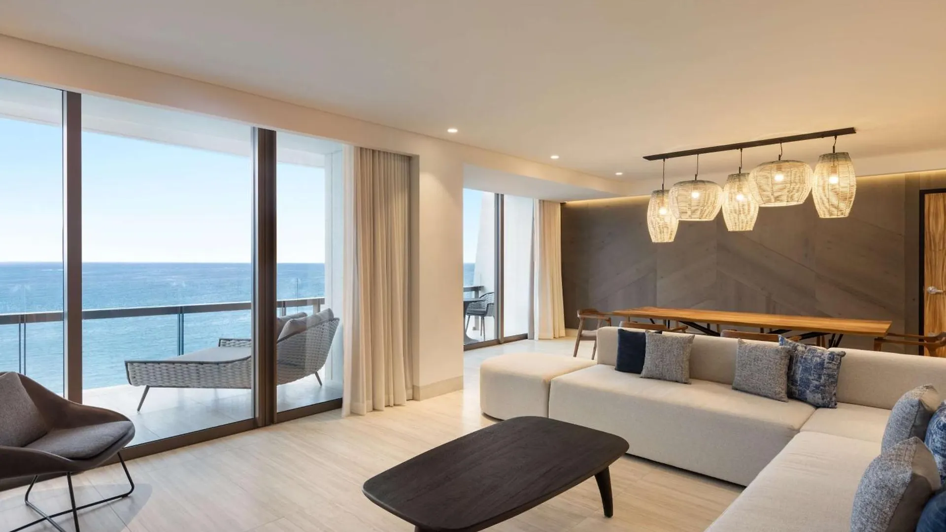 Hilton Cancun, An All-Inclusive Resort プエルト・モレロス