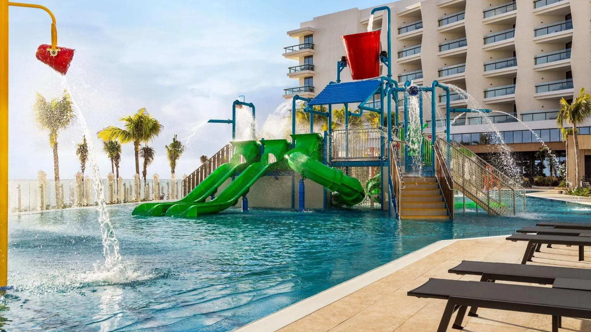 Hilton Cancun, An All-Inclusive Resort プエルト・モレロス 5*,